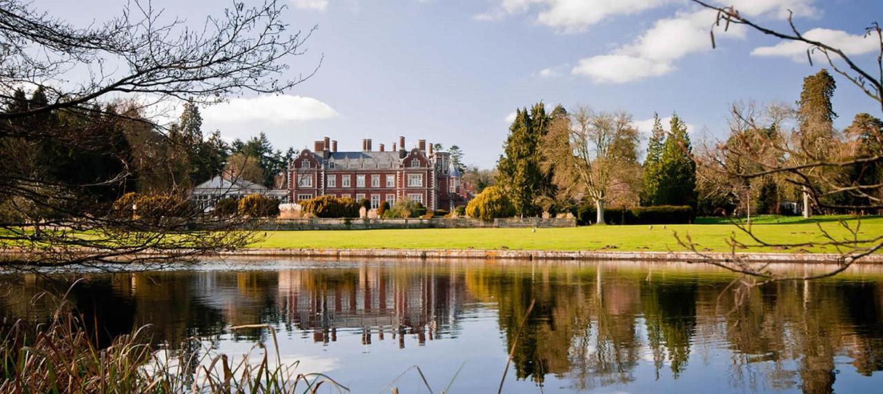 Lynford Hall Hotel Mundford المظهر الخارجي الصورة