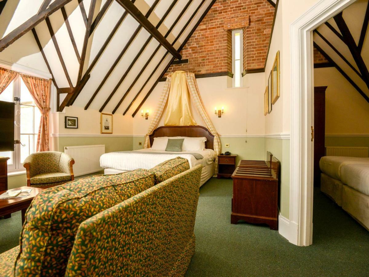Lynford Hall Hotel Mundford المظهر الخارجي الصورة